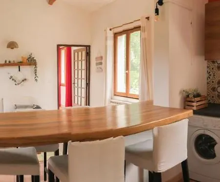Апартаменты Les Du Fesquet - T3 Lumineux Et Spacieux Dans Cadre Calme Et Verdoyant Cazilhac (Herault)